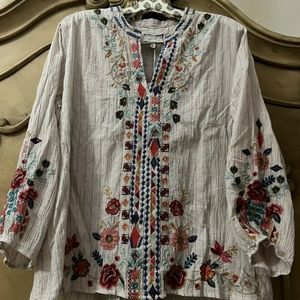 Johnny Was Embroidered Cotton Blend Blouse Top Tunic $205 NWT Size: S
